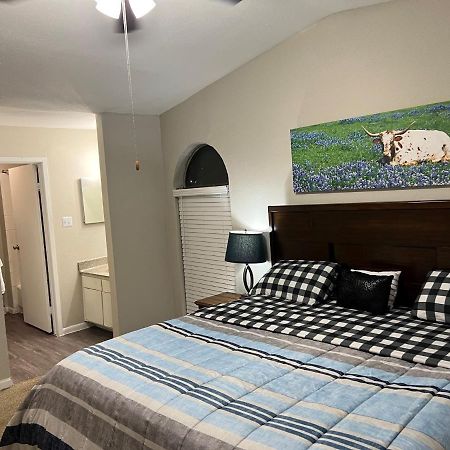 Beautiful 1-Bedroom Townhome With Nice Amenities Houston Kültér fotó